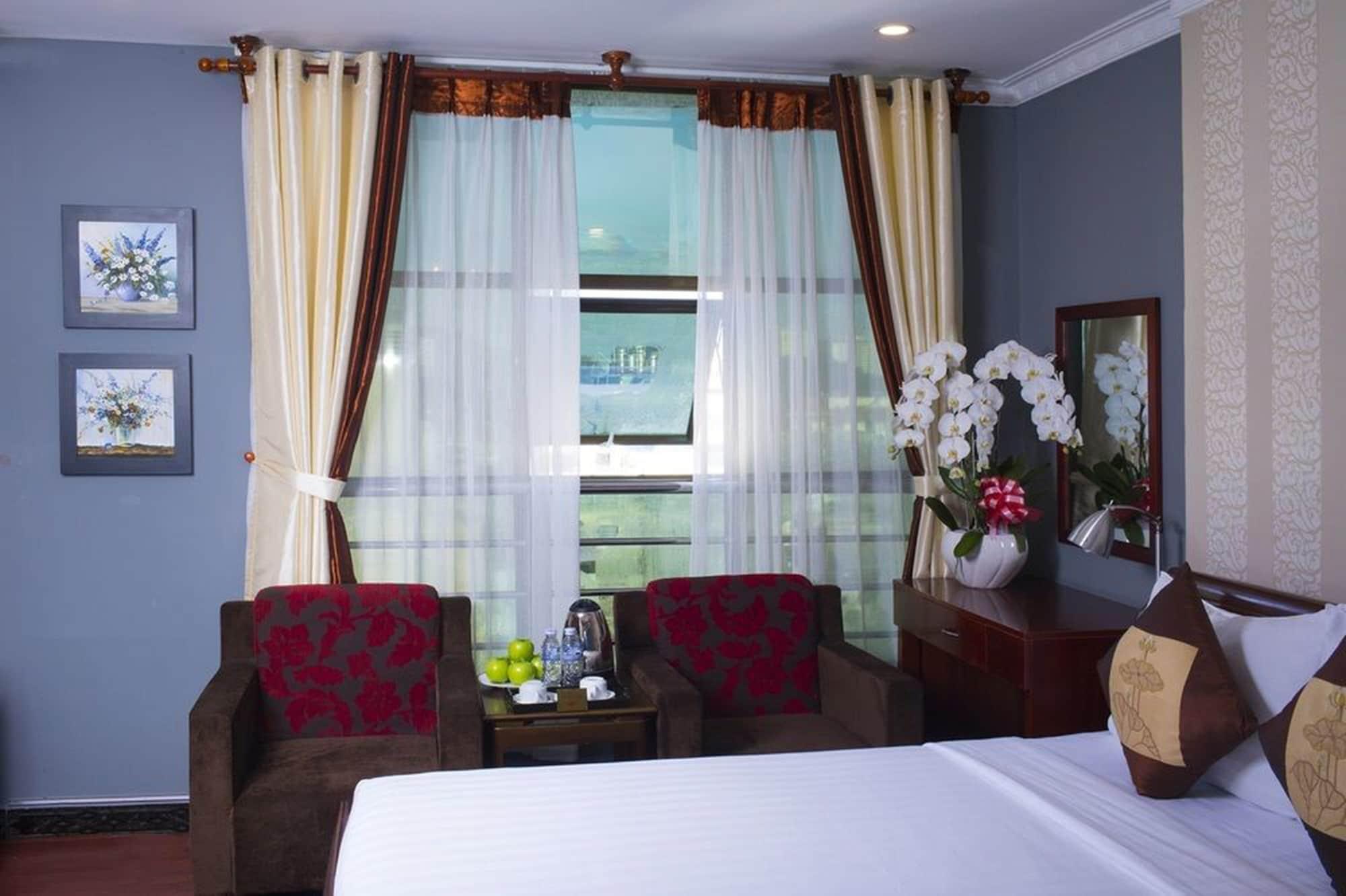 Good Vibes Central Hotel Хошимин Экстерьер фото