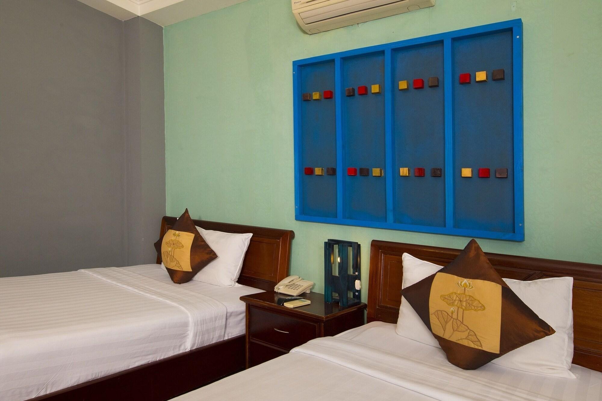 Good Vibes Central Hotel Хошимин Экстерьер фото