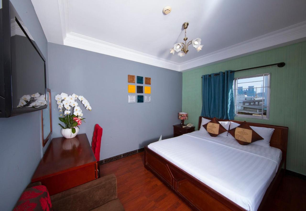 Good Vibes Central Hotel Хошимин Экстерьер фото